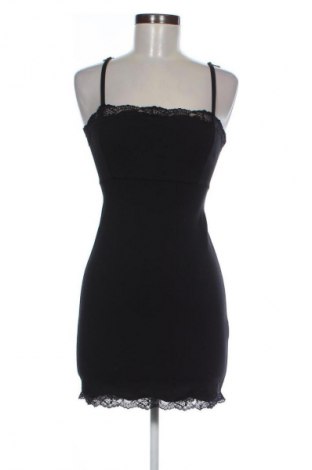 Rochie Bershka, Mărime S, Culoare Negru, Preț 102,63 Lei