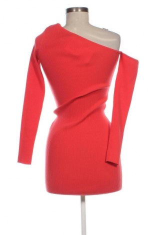 Šaty  Bershka, Veľkosť M, Farba Červená, Cena  31,71 €