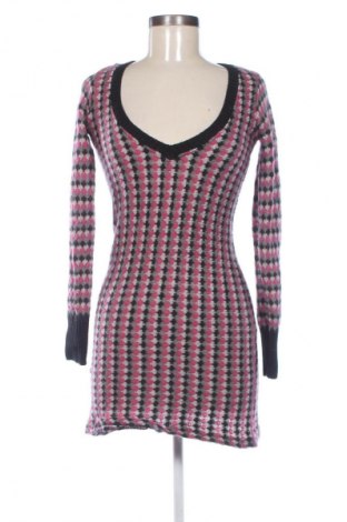 Sukienka Bershka, Rozmiar M, Kolor Kolorowy, Cena 89,98 zł