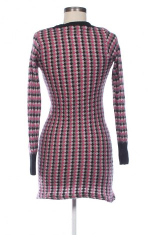 Sukienka Bershka, Rozmiar M, Kolor Kolorowy, Cena 89,98 zł