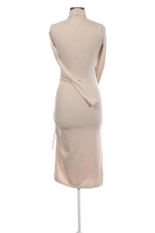 Kleid Bershka, Größe S, Farbe Beige, Preis € 14,99