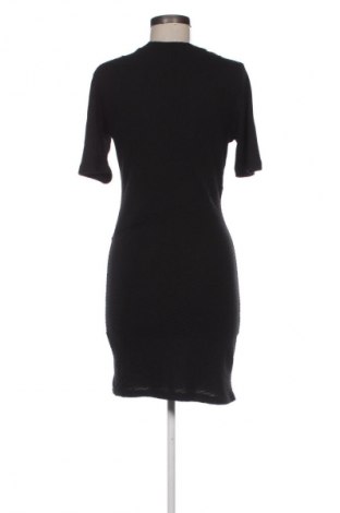 Рокля Blind Date, Размер L, Цвят Черен, Цена 73,15 лв.