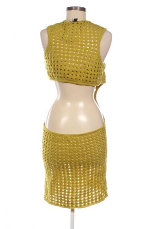 Kleid Boohoo, Größe L, Farbe Grün, Preis € 31,82