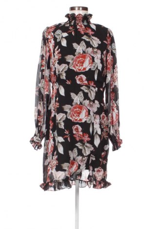 Kleid Boohoo, Größe M, Farbe Mehrfarbig, Preis 12,99 €