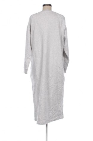 Šaty  C&A, Veľkosť XL, Farba Sivá, Cena  18,95 €