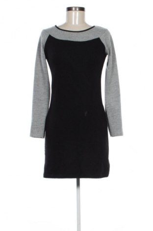 Šaty  CWK, Velikost M, Barva Vícebarevné, Cena  329,00 Kč