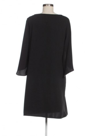 Рокля Christian Berg, Размер M, Цвят Черен, Цена 48,88 лв.