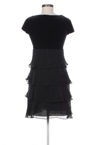 Рокля Clockhouse, Размер M, Цвят Черен, Цена 22,99 лв.