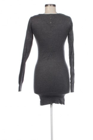 Kleid Clockhouse, Größe S, Farbe Grau, Preis € 13,99