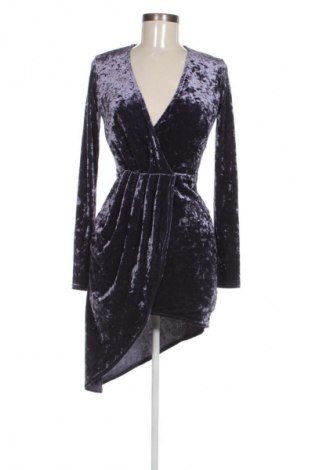 Рокля Club L, Размер M, Цвят Лилав, Цена 77,99 лв.