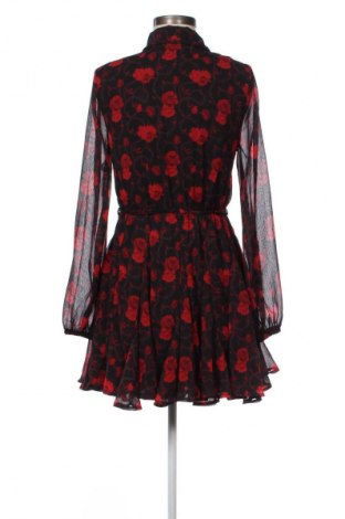 Sukienka Cropp, Rozmiar M, Kolor Kolorowy, Cena 110,34 zł