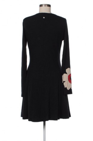 Šaty  Desigual, Velikost L, Barva Černá, Cena  1 279,00 Kč