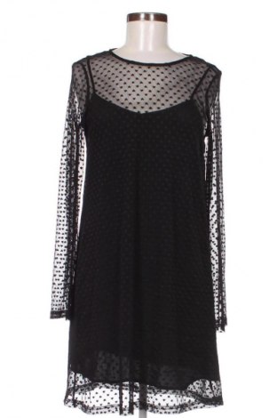 Ruha Disturbia, Méret M, Szín Fekete, Ár 4 560 Ft