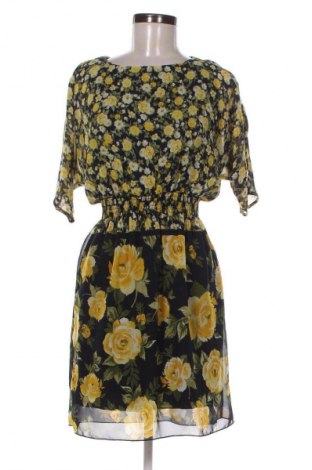 Ruha En focus Studio, Méret S, Szín Sokszínű, Ár 7 800 Ft