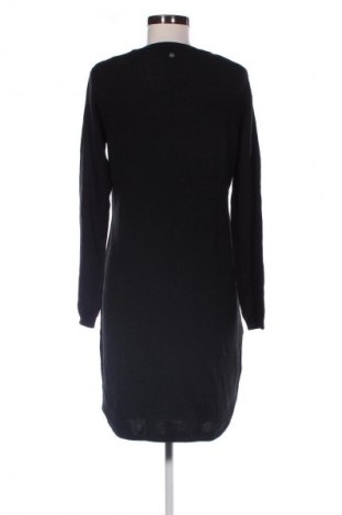 Рокля Esprit, Размер M, Цвят Черен, Цена 22,99 лв.