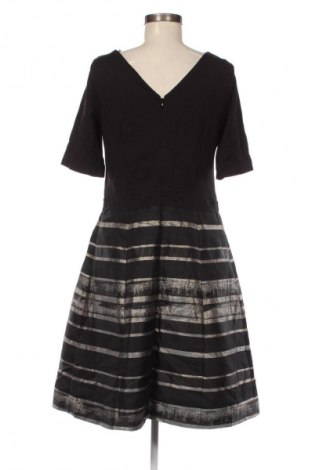 Рокля Esprit, Размер L, Цвят Многоцветен, Цена 24,99 лв.