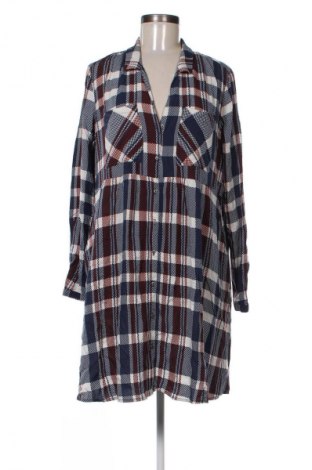 Рокля Esprit, Размер M, Цвят Многоцветен, Цена 13,99 лв.