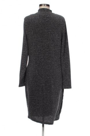 Šaty  Ever.me by Takko Fashion, Velikost XL, Barva Stříbrná, Cena  119,00 Kč