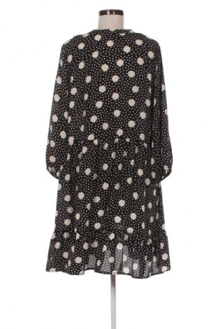 Šaty  F&F, Veľkosť XL, Farba Viacfarebná, Cena  19,95 €
