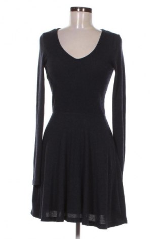 Šaty  Fb Sister, Velikost S, Barva Modrá, Cena  494,00 Kč