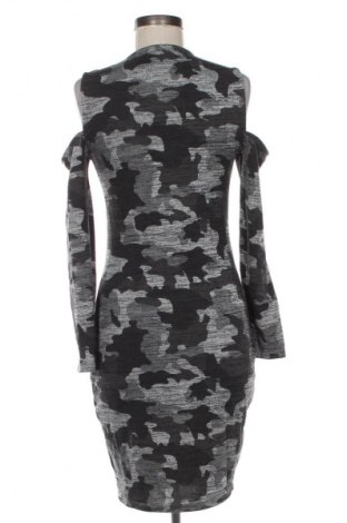 Šaty  Fb Sister, Veľkosť L, Farba Viacfarebná, Cena  20,95 €