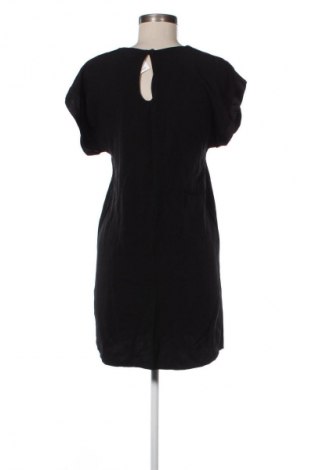 Šaty  Filippa K, Veľkosť XS, Farba Čierna, Cena  104,80 €