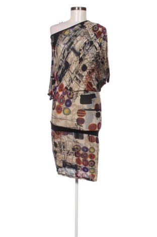 Sukienka Fiona C., Rozmiar XS, Kolor Kolorowy, Cena 89,66 zł