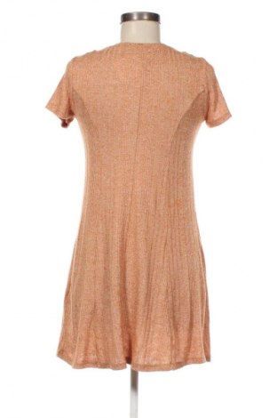 Ruha Forever 21, Méret M, Szín Barna, Ár 4 129 Ft