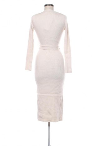 Ruha Forever New, Méret M, Szín Bézs, Ár 13 799 Ft