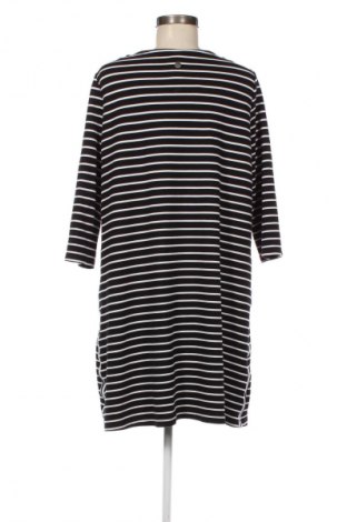 Рокля Gina, Размер XL, Цвят Многоцветен, Цена 9,99 лв.