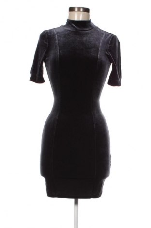 Φόρεμα Gina Tricot, Μέγεθος XS, Χρώμα Μπλέ, Τιμή 7,99 €