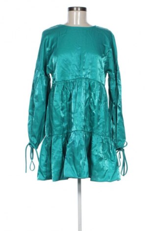 Рокля Glamorous, Размер M, Цвят Син, Цена 110,20 лв.