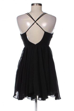 Sukienka Guess, Rozmiar S, Kolor Czarny, Cena 231,75 zł