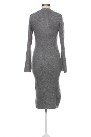 Kleid H&M, Größe M, Farbe Grau, Preis 18,99 €