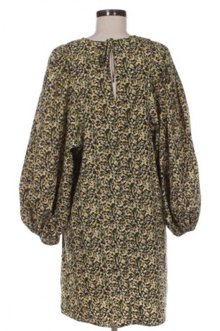 Kleid H&M, Größe M, Farbe Mehrfarbig, Preis € 12,99