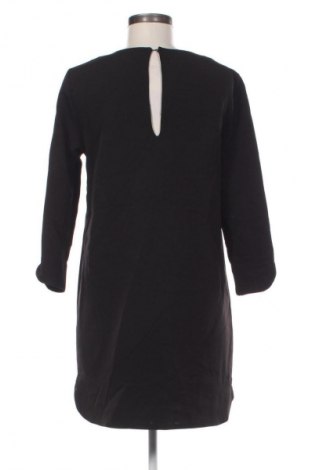 Рокля H&M, Размер M, Цвят Черен, Цена 25,99 лв.