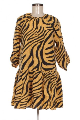 Рокля H&M, Размер XS, Цвят Многоцветен, Цена 39,14 лв.