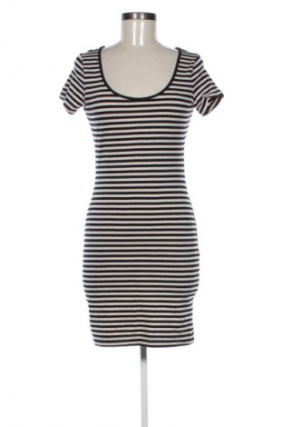 Рокля H&M, Размер S, Цвят Многоцветен, Цена 39,14 лв.