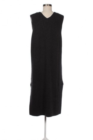 Rochie H&M, Mărime S, Culoare Gri, Preț 192,50 Lei