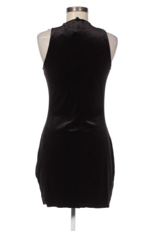 Рокля H&M Divided, Размер M, Цвят Черен, Цена 30,99 лв.