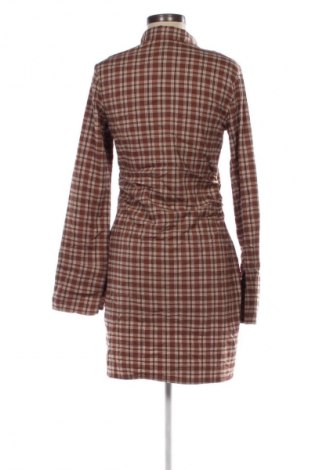 Рокля H&M Divided, Размер M, Цвят Многоцветен, Цена 20,99 лв.