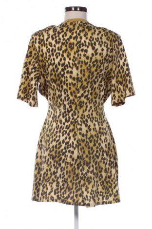 Рокля H&M Divided, Размер M, Цвят Многоцветен, Цена 39,14 лв.
