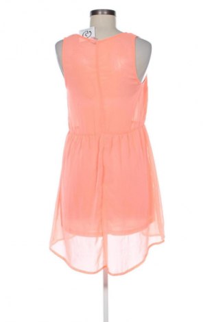 Рокля H&M Divided, Размер S, Цвят Розов, Цена 39,00 лв.