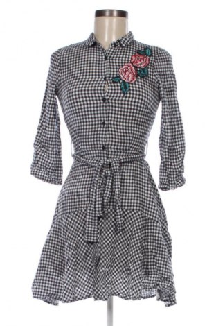 Рокля House, Размер S, Цвят Многоцветен, Цена 47,85 лв.