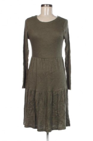 Kleid Janina, Größe M, Farbe Grün, Preis 7,99 €