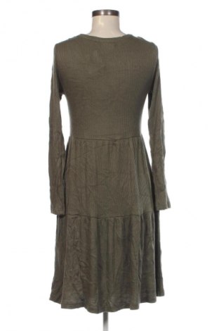 Kleid Janina, Größe M, Farbe Grün, Preis 7,99 €