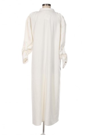 Рокля Jennyfer, Размер XL, Цвят Екрю, Цена 48,00 лв.