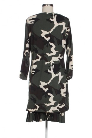 Šaty  K design, Veľkosť L, Farba Viacfarebná, Cena  15,95 €
