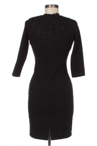 Šaty  La Donna, Velikost S, Barva Černá, Cena  784,00 Kč