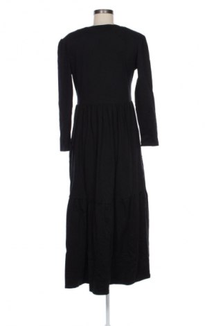 Ruha Makadamia, Méret M, Szín Fekete, Ár 27 669 Ft